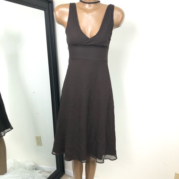 J. Crew Dresses & Skirts - J. Crew Sophia dress in silk tricotine brown sz.0
